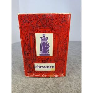 Vintage Whitman Chessmen Classic Crusader Design 32 Plastic Pieces No 4690 Boxed